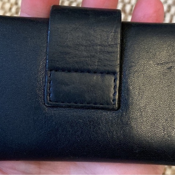 Gucci Vintage Black Leather Small Wallet / Key Case HOST PICK - Picture 4 of 11